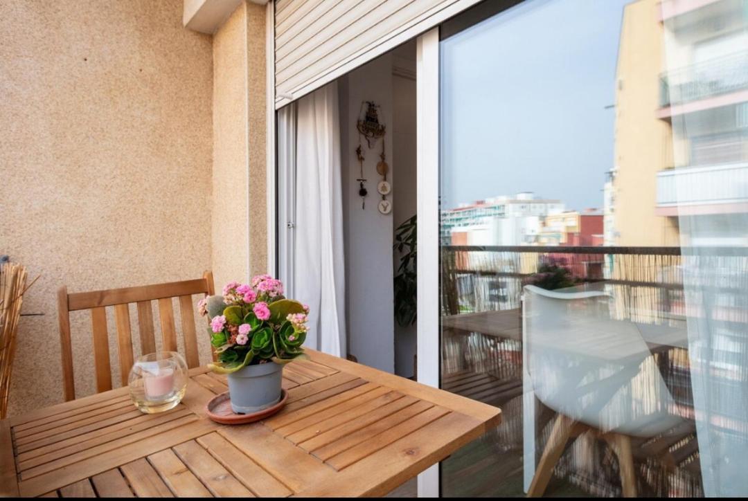 2 Habitaciones Hospitalet لوسبيتاليت دي يوبريغات المظهر الخارجي الصورة